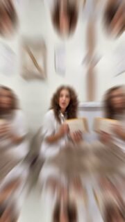 🎁✨ Estas Navidades, regala belleza
¿Buscas un regalo especial para alguien importante?
Nuestra Tarjeta Regalo es la forma perfecta de sorprender con experiencias de cuidado, bienestar y belleza en Clínica Belveh.
Disponible en formato físico y también online, para que puedas adquirirla de la manera más cómoda.
Elige el importe, el tratamiento o deja que la persona elija su momento para cuidarse.
Un regalo que siempre acierta 💫
📍 Clínica Belveh — Medicina Estética en Sevilla
📞 604 985 625
✨ Solicítala ahora y regala belleza estas Navidades.